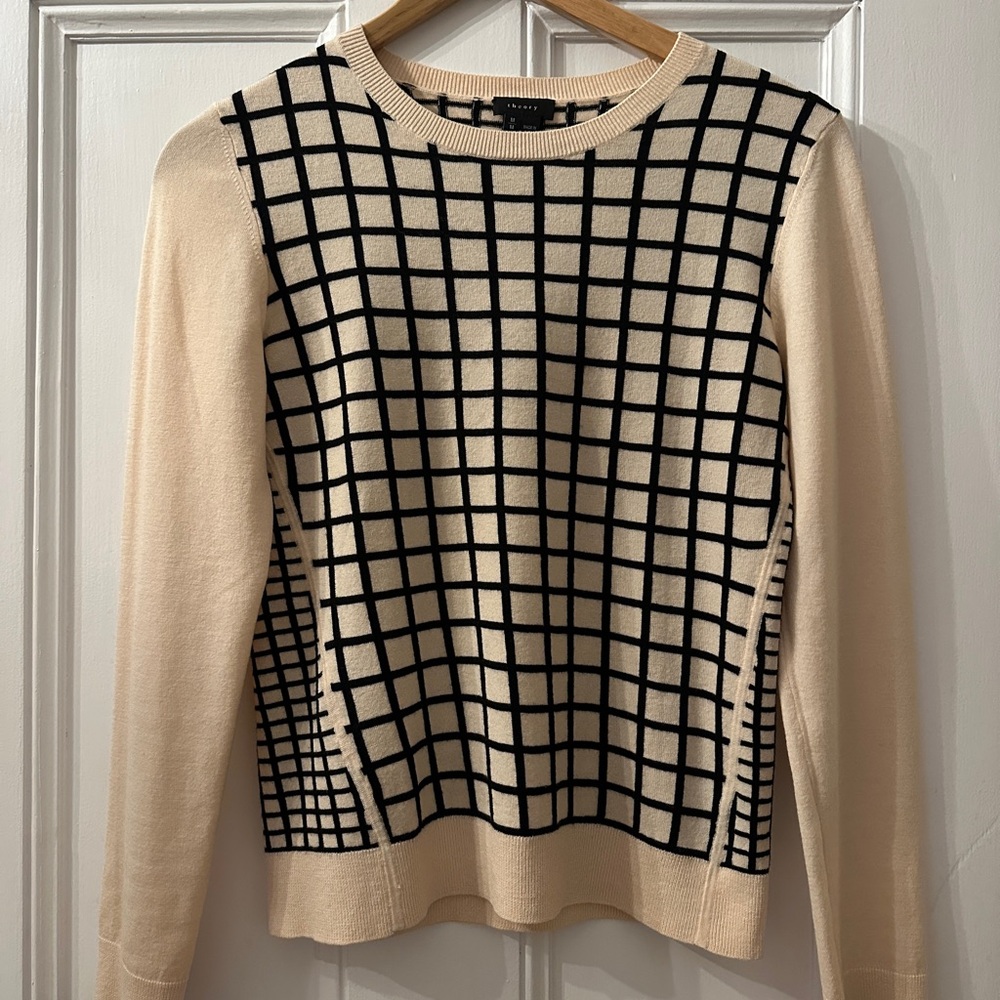 Theory Wool Black and Cream Checkered Sweater